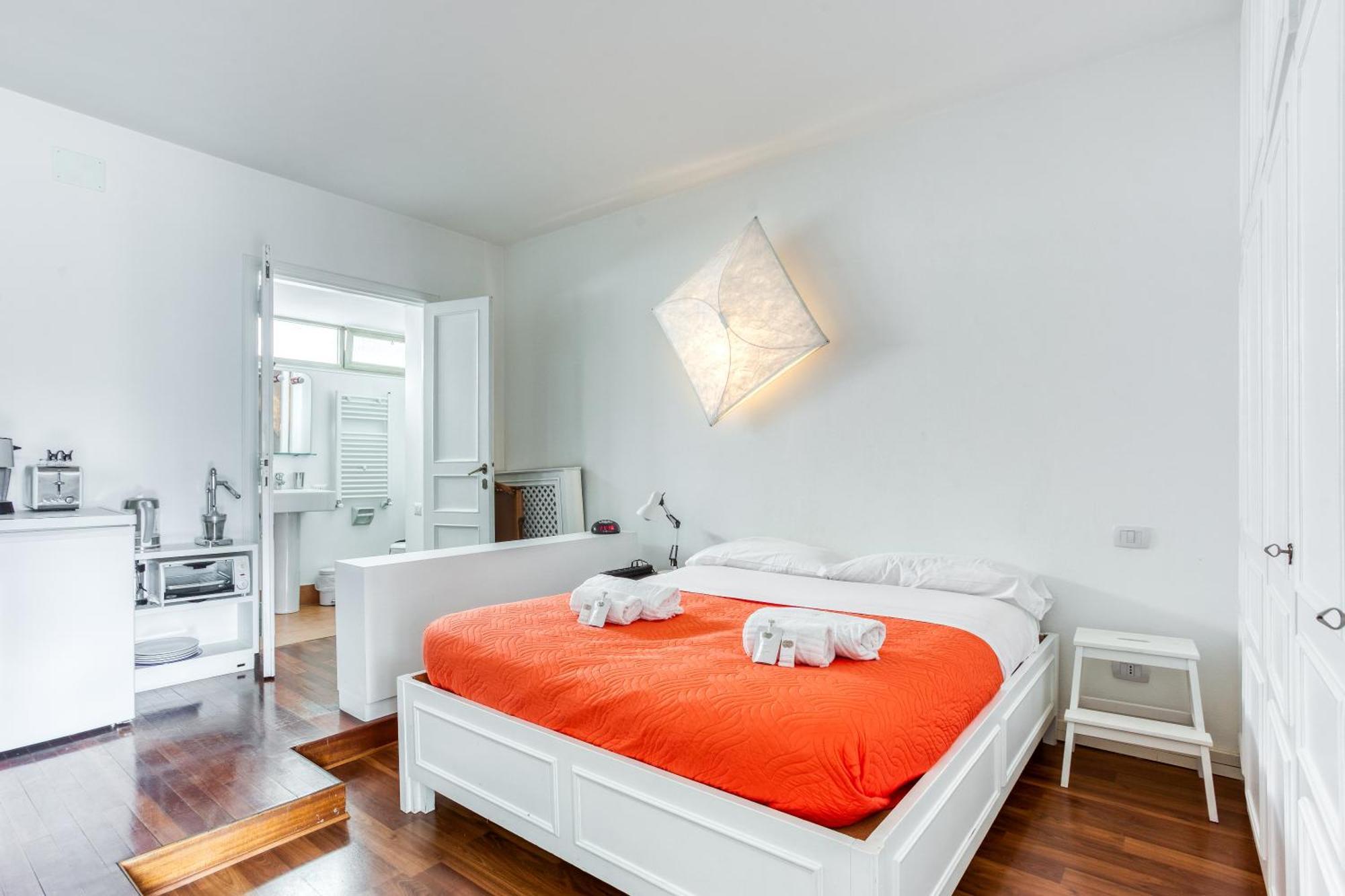 Апартаменты Main Loft Capocci - Rione Monti Рим Экстерьер фото